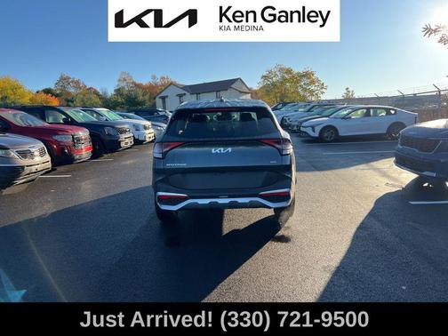 2023 Kia Sportage LX