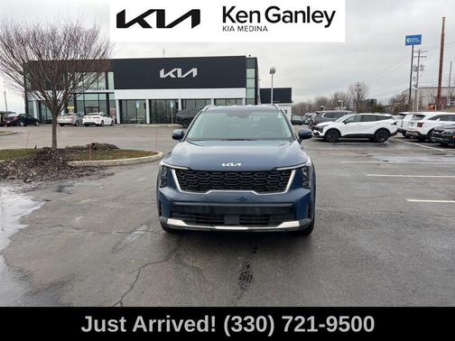 2025 Kia Sorento S