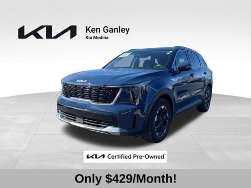 Midnight Black 2025 Kia Sorento S