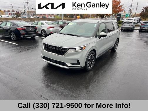 2023 Kia Carnival EX