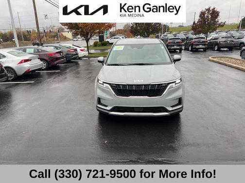 2023 Kia Carnival EX