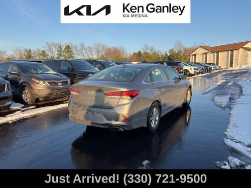 2019 Hyundai SONATA SE