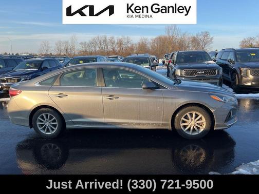 2019 Hyundai SONATA SE