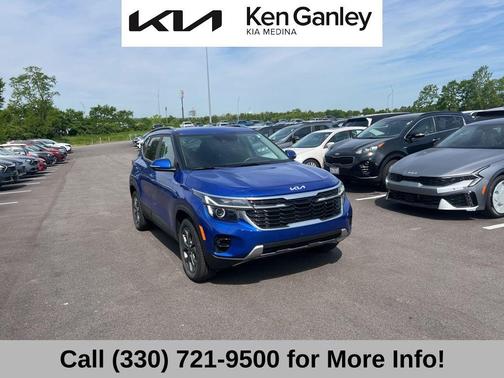 Blue 2024 Kia Seltos S