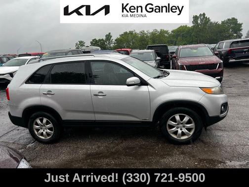 2011 Kia Sorento LX
