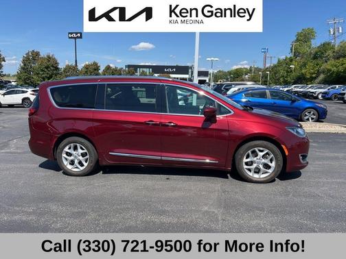 2018 Chrysler Pacifica Touring-L Plus