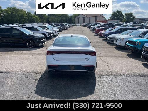 2022 Kia K5 LXS