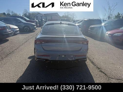 2023 Kia K5 GT-Line