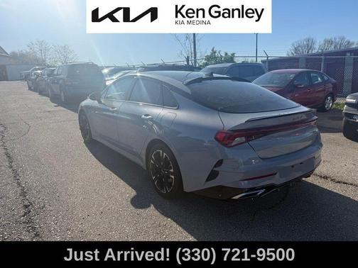 2023 Kia K5 GT-Line