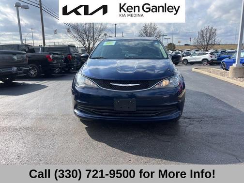 2017 Chrysler Pacifica Touring