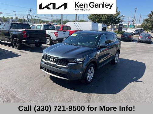 2023 Kia Sorento LX