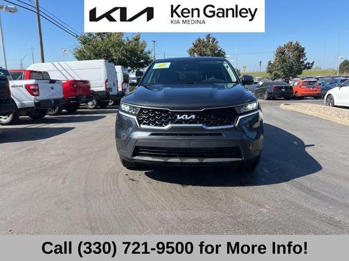 2023 Kia Sorento LX