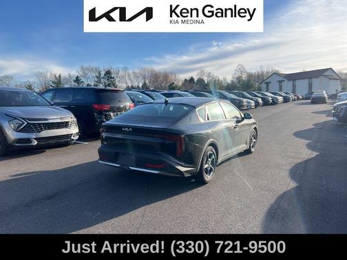 2025 Kia K4 