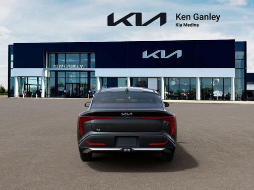 INTERSTELLARGRA 2026 Kia K4 LXS