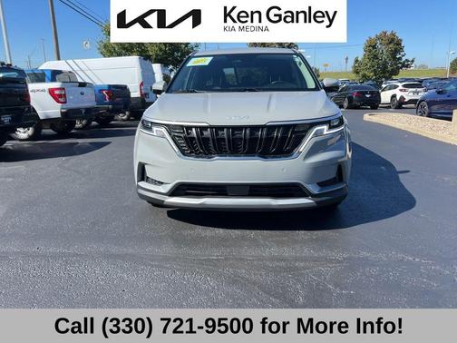 2024 Kia Carnival EX