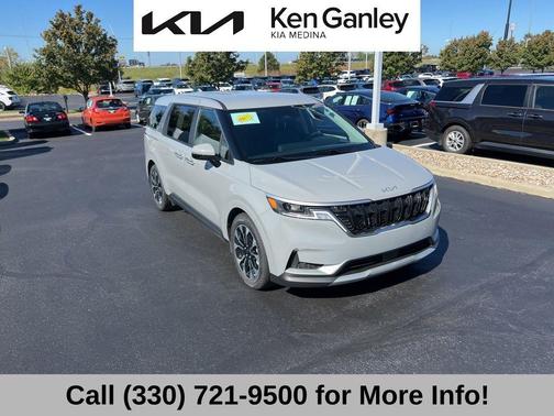2024 Kia Carnival EX