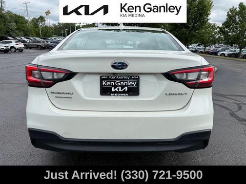 Crystal White Pearl 2024 Subaru Legacy Premium