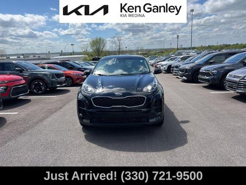 Black Cherry 2021 Kia Sportage LX