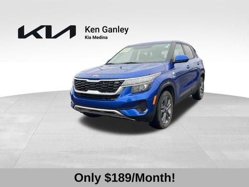 Dark Ocean Blue / White Roof 2021 Kia Seltos LX