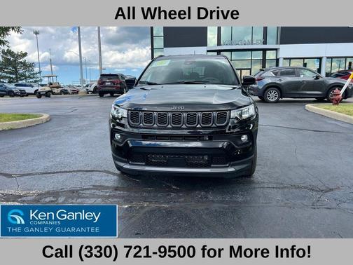 Diamond Black 2026 Jeep Compass Latitude