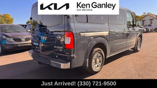 2018 Nissan NV Passenger NV3500 HD SV V6/SV V8