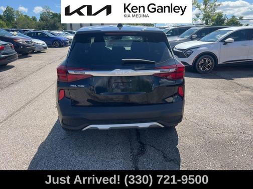 2023 Kia Seltos LX
