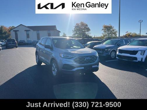 2020 Ford Edge SE