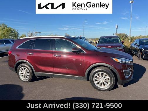 2017 Kia Sorento LX