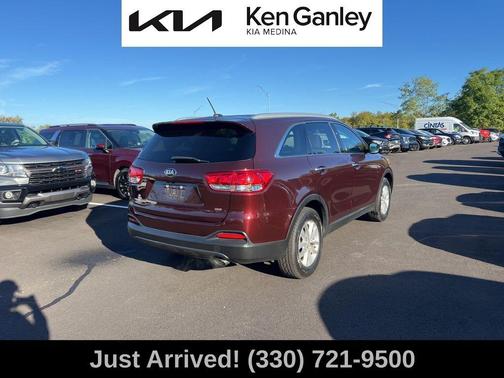 2017 Kia Sorento LX