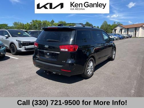 Aurora Black Pearl 2016 Kia Sedona LX