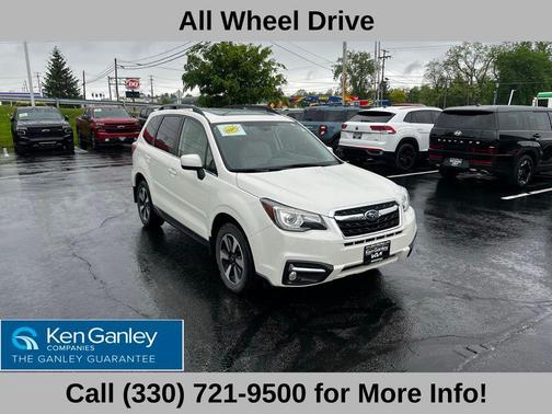 Crystal White Pearl 2017 Subaru Forester 2.5i Limited