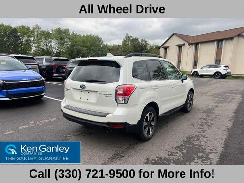 Crystal White Pearl 2017 Subaru Forester 2.5i Limited