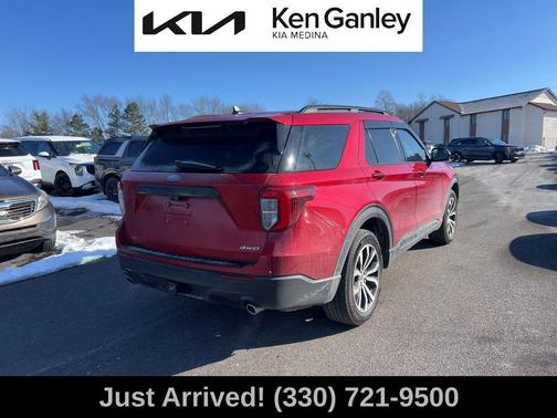2022 Ford Explorer ST-Line