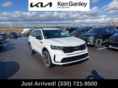 2023 Kia Sorento S
