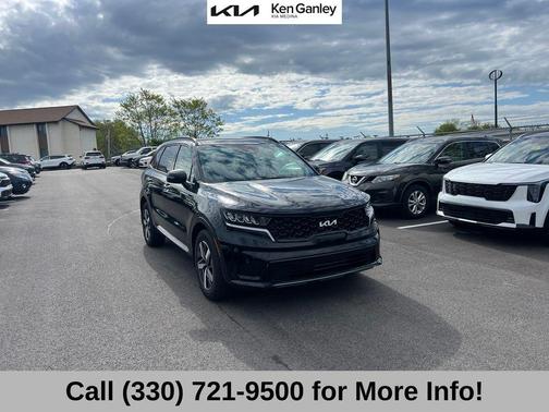 Ebony Black 2023 Kia Sorento S