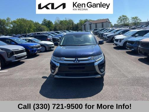 Cosmic Blue Metallic 2016 Mitsubishi Outlander GT