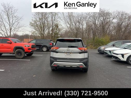 2023 Nissan Rogue Platinum