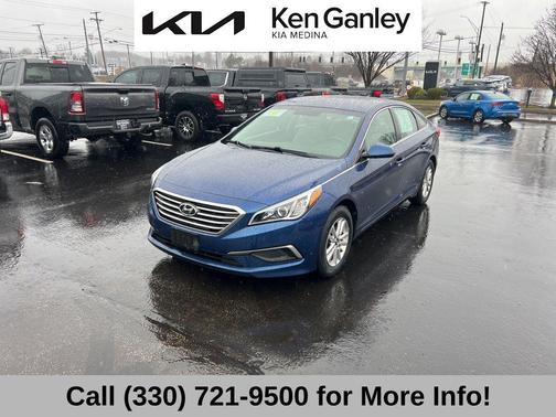 2017 Hyundai SONATA SE