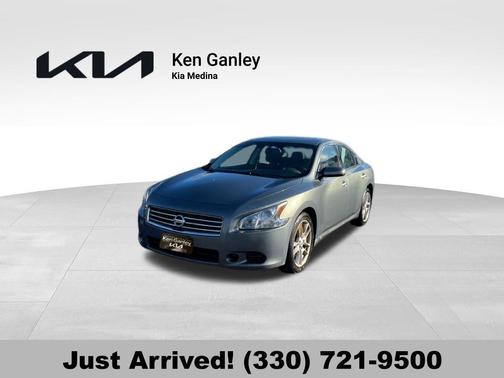 2010 Nissan Maxima SV