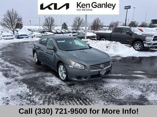 2010 Nissan Maxima SV