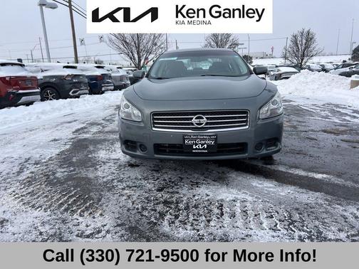 2010 Nissan Maxima SV