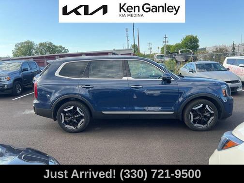 2023 Kia Telluride S