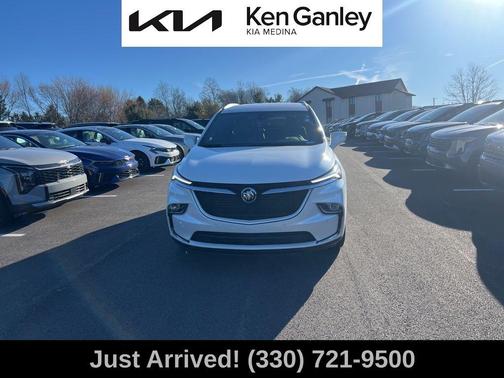 2024 Buick Enclave Essence