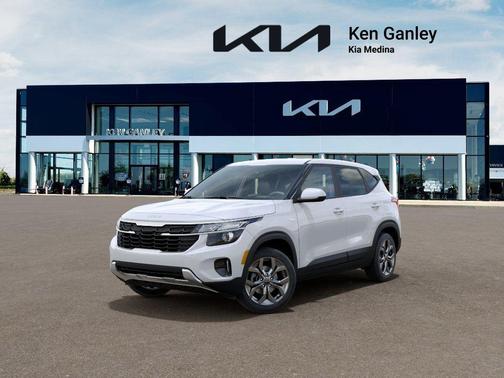 Snow White Pearl 2026 Kia Seltos LX
