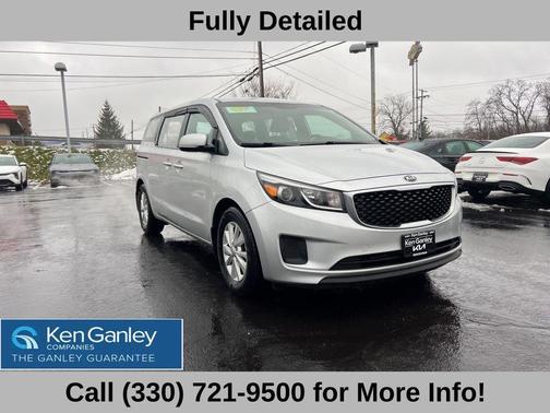2017 Kia Sedona L