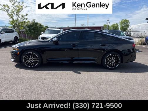 Ebony Black 2024 Kia K5 GT