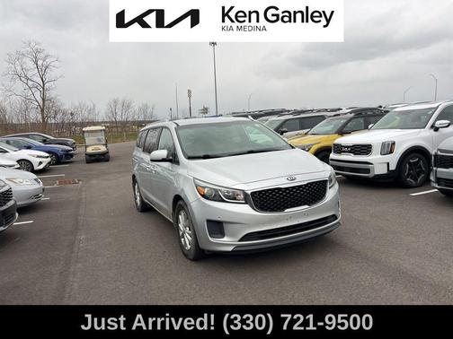 2017 Kia Sedona LX
