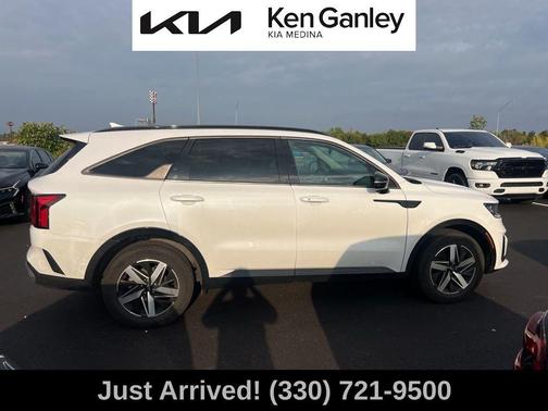 2021 Kia Sorento S