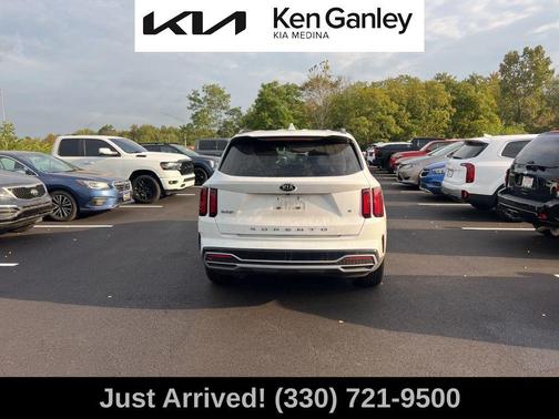 2021 Kia Sorento S