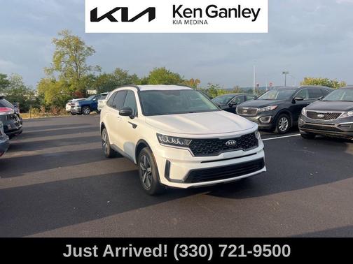 2021 Kia Sorento S